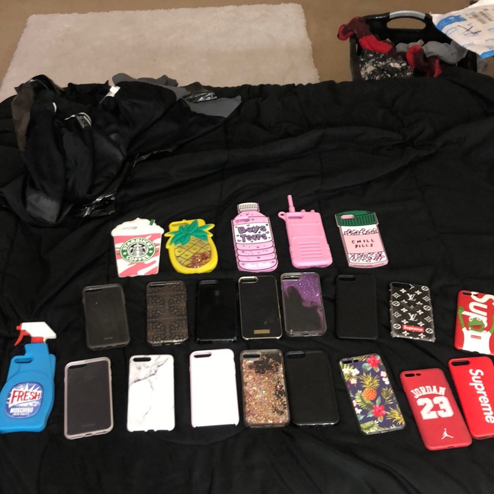 iPhone 8 Plus cases - 22 of them  NEGOTIABLE
